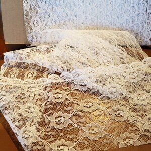 Chantilly Lace Trim - 4" wide - Ivory Floral & Swag - 5 Yard Continuous Length